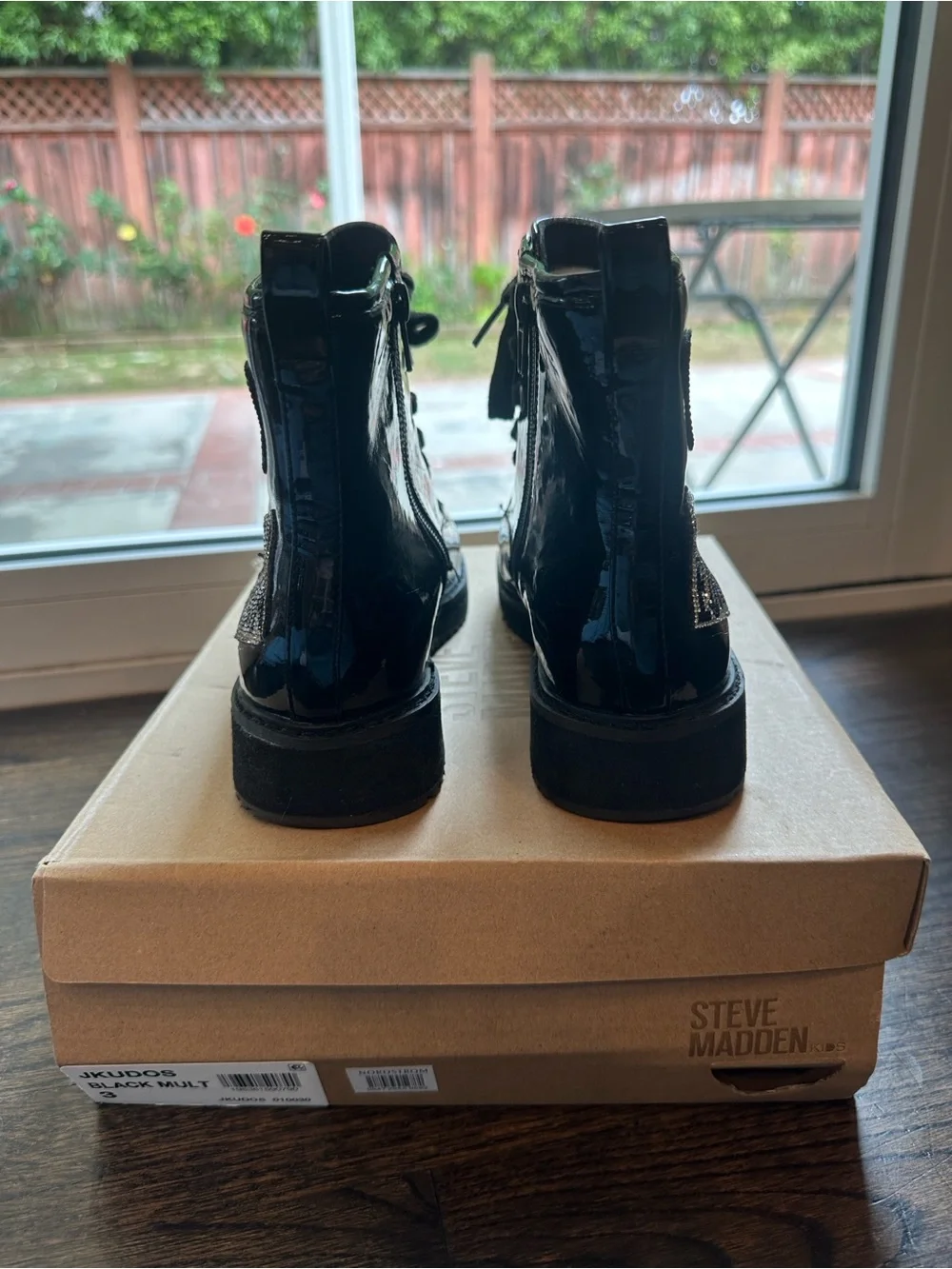 Limited Edition Steve Madden Kids Black Patent rainbow Embellished add-ons Boots